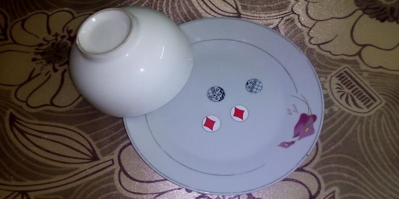 Hướng dẫn cách chơi xóc đĩa truyền thống theo chuỗi chẵn lẻ